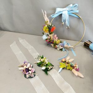 Pulsera de rosas preservadas
