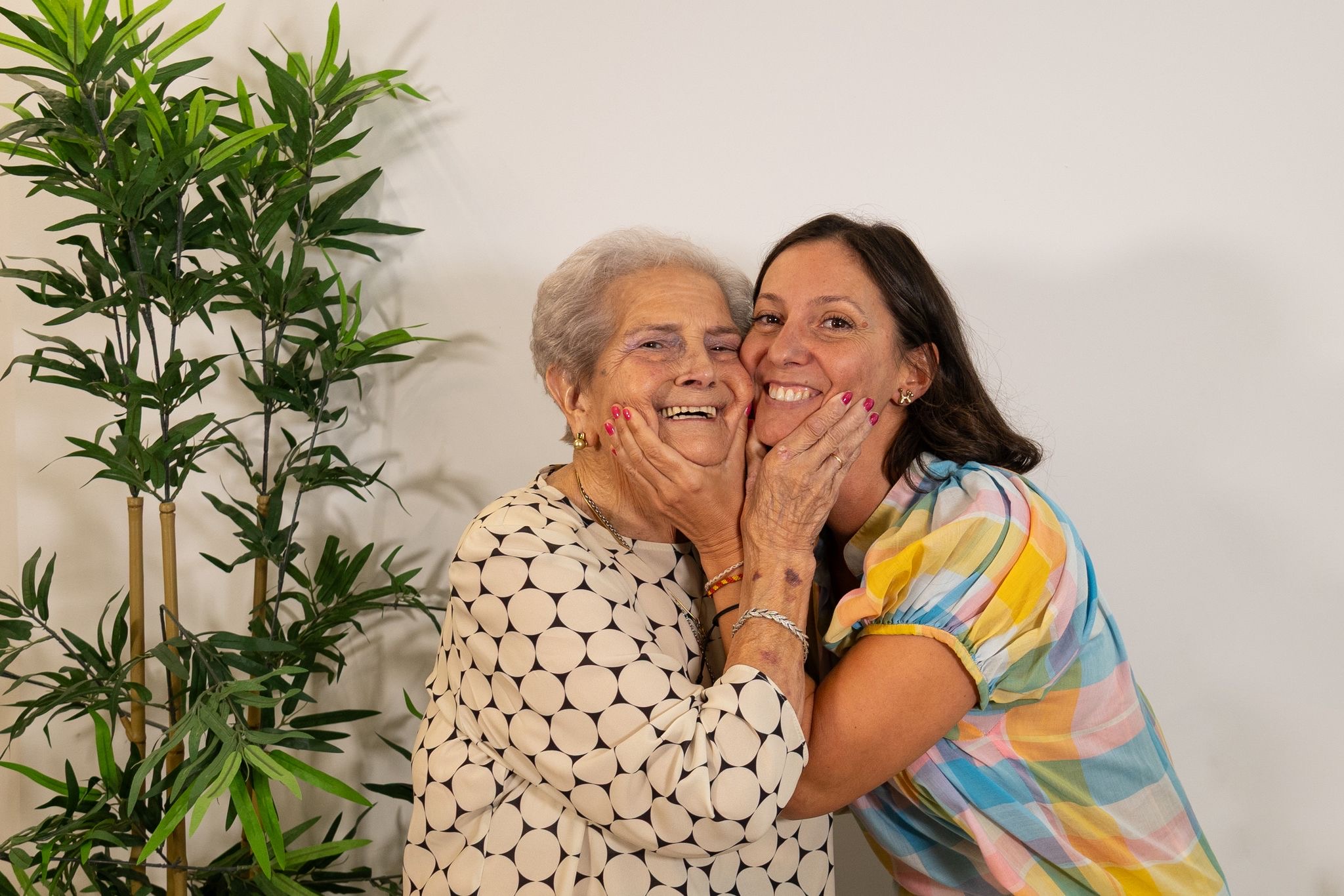 El poder de un abrazo: historias reales de cuidado y vínculo humano