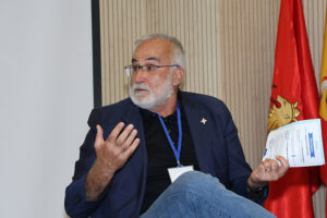 _Jornadas-especialistas-en-el-cuidado_Fundación-rey-ardid_1-85